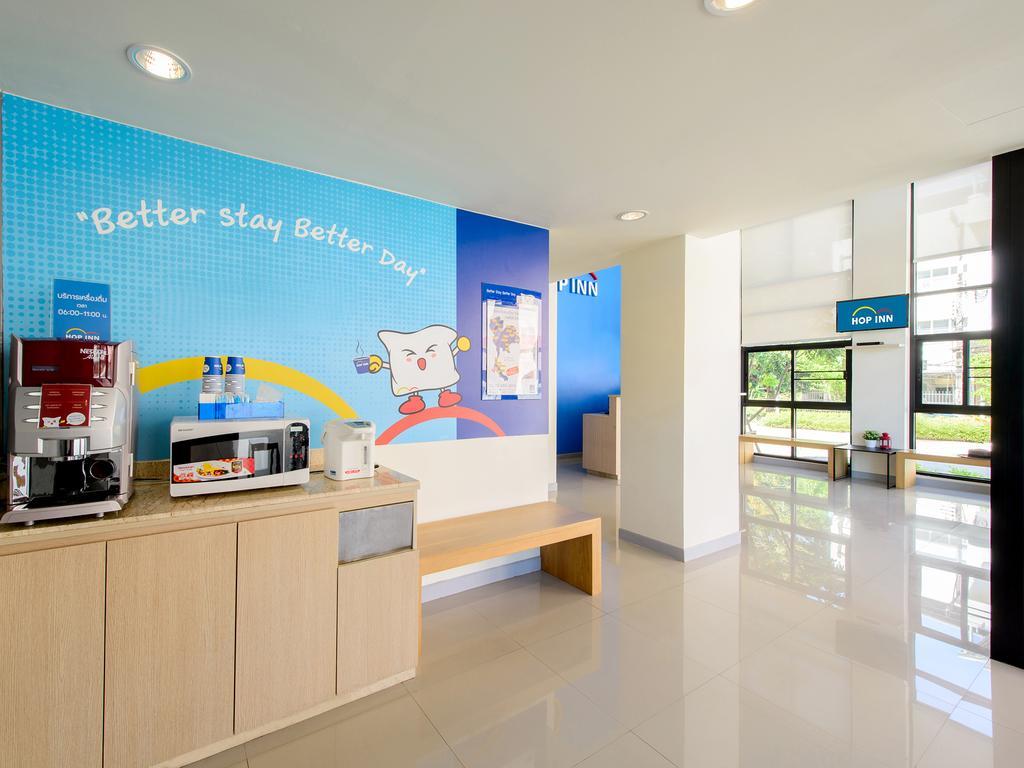 Hop Inn Lampang Exterior foto