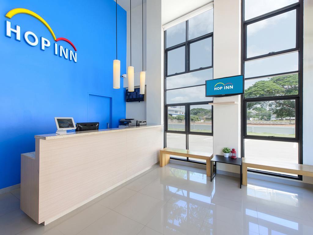 Hop Inn Lampang Exterior foto