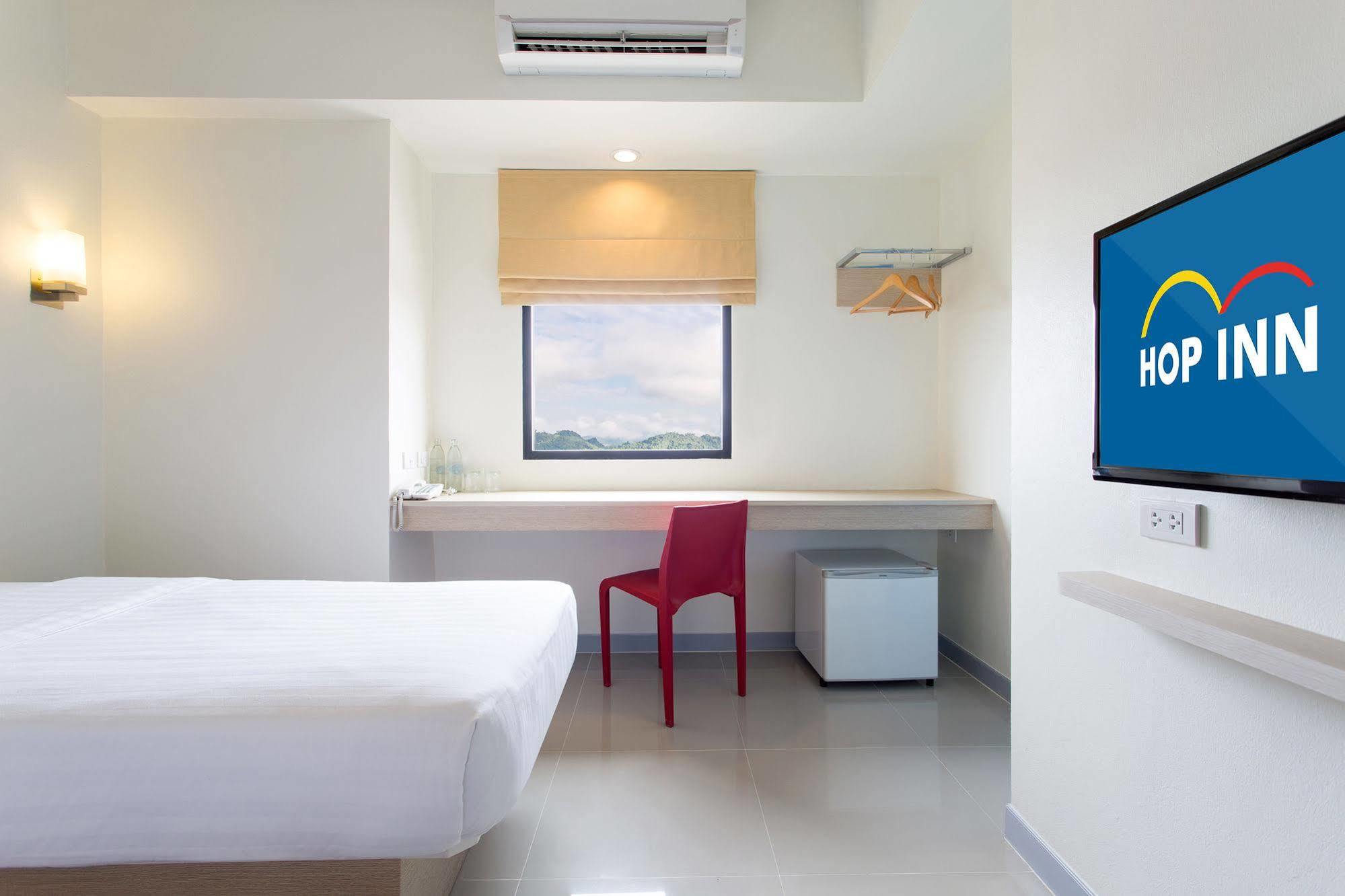 Hop Inn Lampang Exterior foto